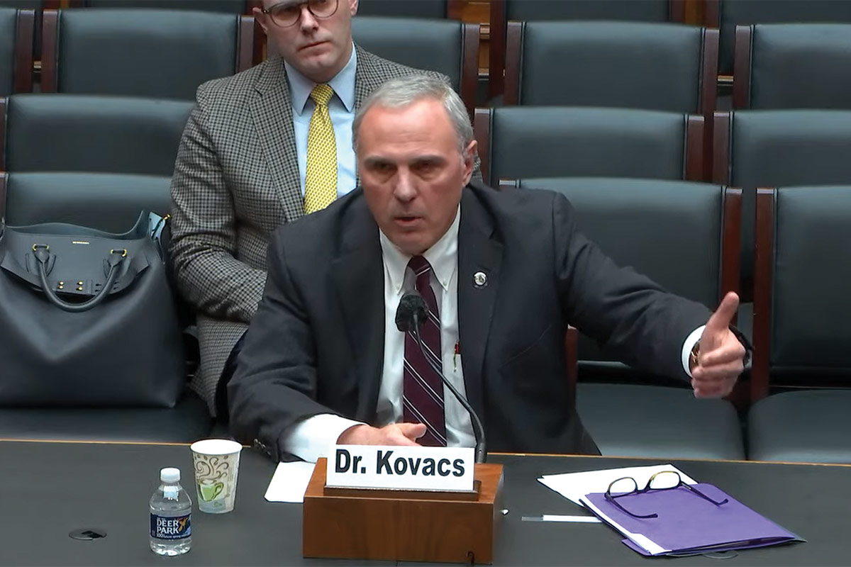 Richard J. Kovacs, MD, MACC, recently testified on behalf of the ACC before the House Energy and Commerce Committee's Subcomittee on Health regarding reauthorization of the Medical Device User Fee Act (MDUFA) by the U.S. Food and Drug Administration (FDA).
